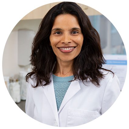 Vanita Rahman, MD, directrice clinique, Barnard Medical Center et responsable par le programme en ligne de perte de poids du PCRM.